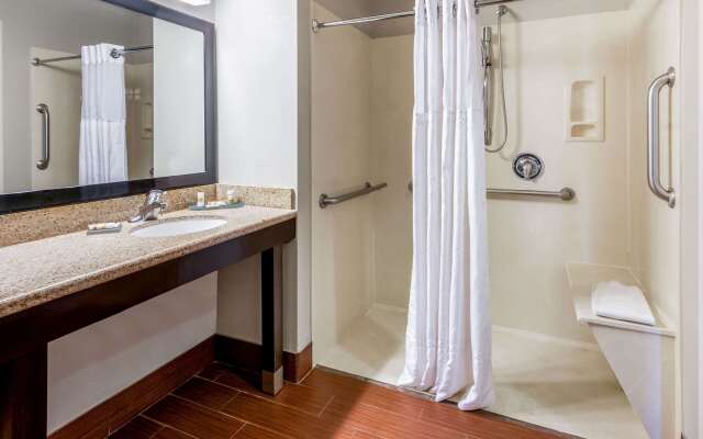 La Quinta Inn & Suites by Wyndham Roswell