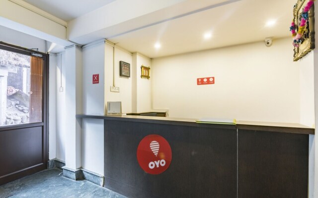 OYO 4305 Yang's Inn