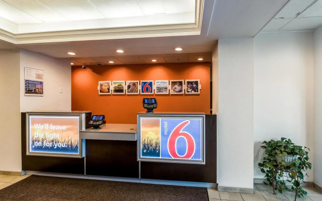 Motel 6 West Des Moines, IA