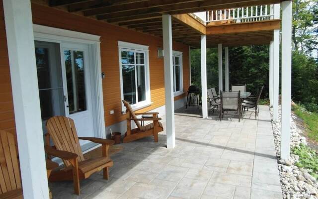 Chalet L'officier-1, spa et vue sur le Fleuve