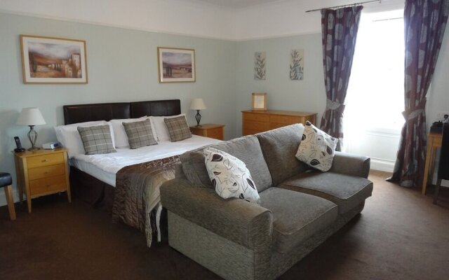 Inchture Hotel