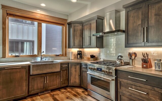 Gondola Vista 11 - 6 Br Townhouse