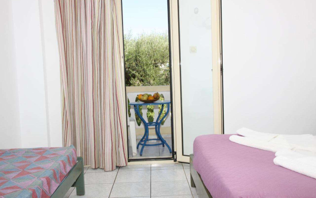 iLissos Apartments