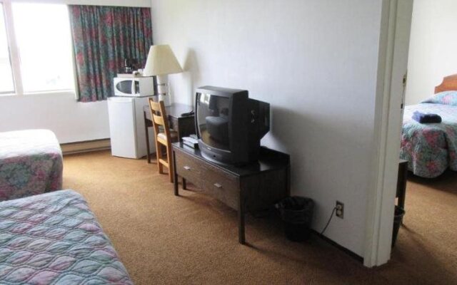 Providence Place Inn