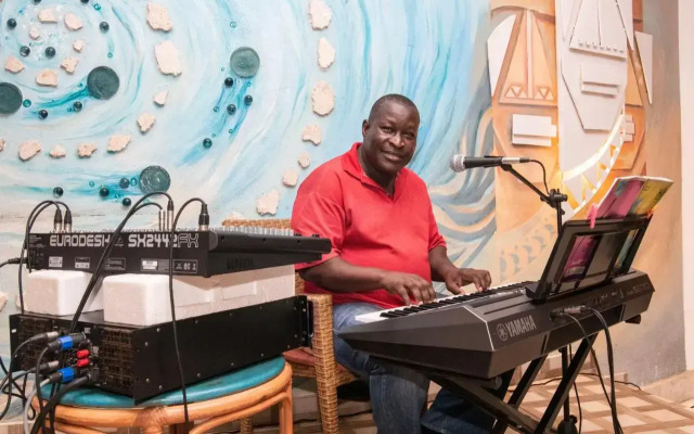 Leopard Beach Resort & Spa