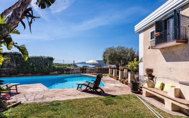 Villa Leone with Pool by Wonderful Italy