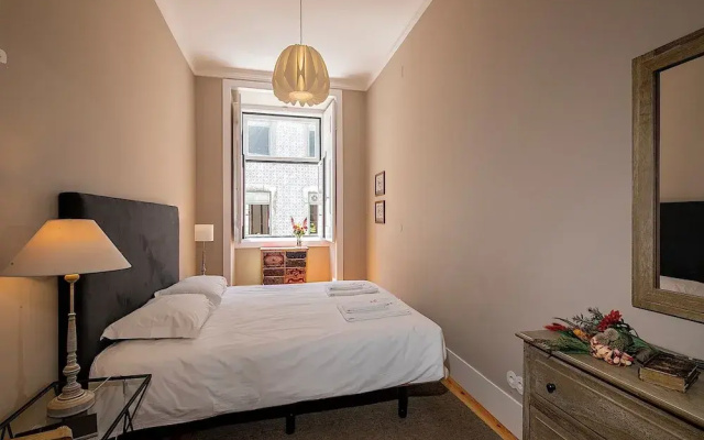 Baixa Apartment by Les Deux Mariettes