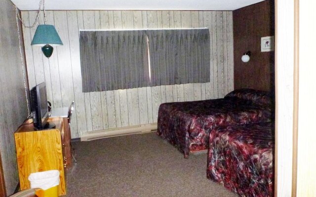 Snowshoe Inn
