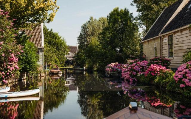 Inn on the Lake