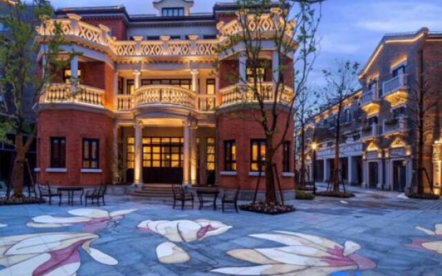 Mercer Resort (Shanghai international tourist resort)