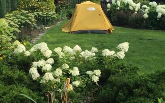 Garden Camping