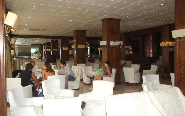 Mont-Rosa Hotel