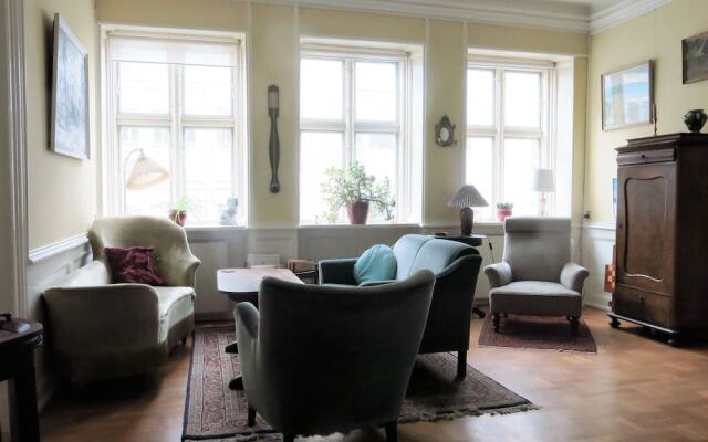 Apartment near Opera 980 - 1