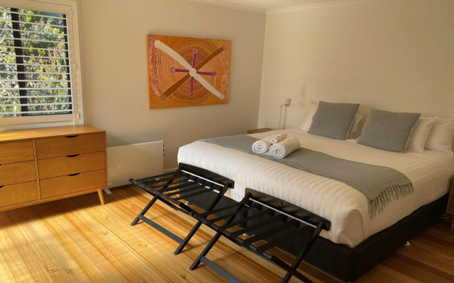 HIDDEN HAVEN Binalong Bay