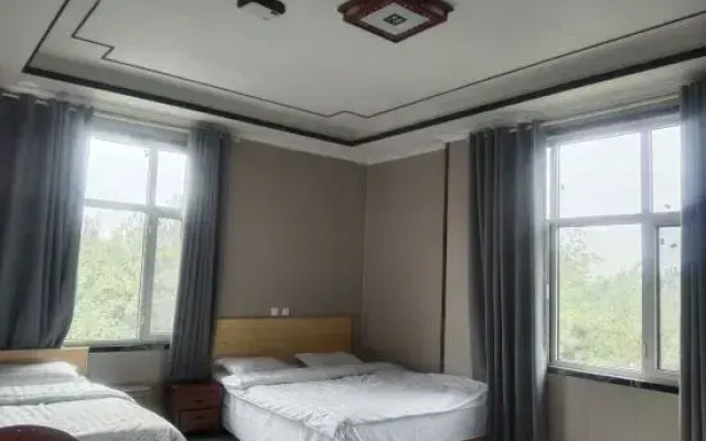 Pingyi Xinmeng Hotel
