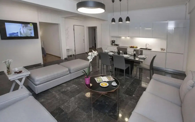 Unique Apartment near Acropolis by GHH