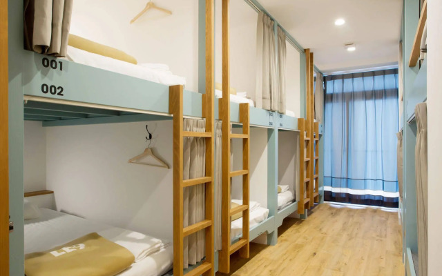 The Next Door - Hostel