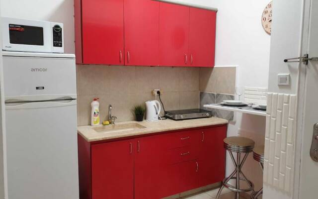 GK Apartments Limbskit 4