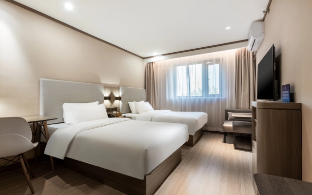 Hanting Hotel Beijing Huamao Ocean Center