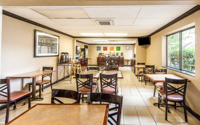 Best Western Plus Magnolia Inn & Suites