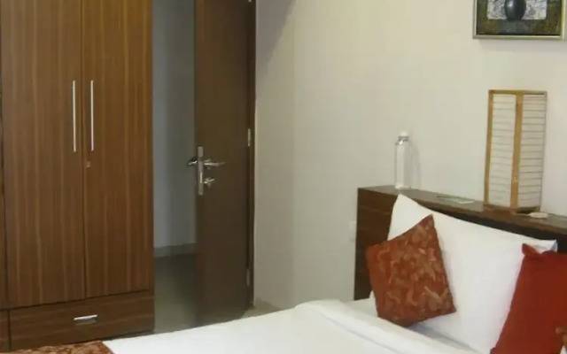 Hummingbird Apartments - Saiprasad