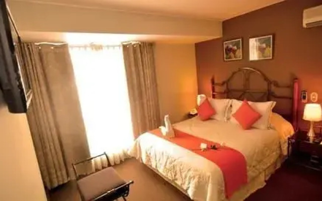 Suites Antique Apart Hotel