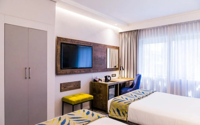 Garden Court Hatfield