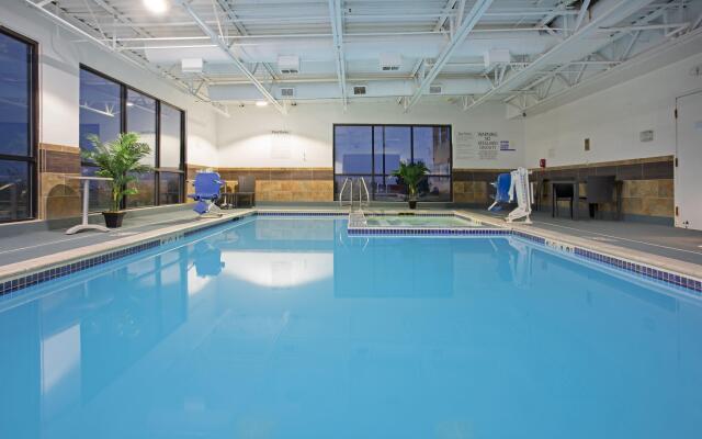 Holiday Inn Express & Suites Denver SW-Littleton by IHG