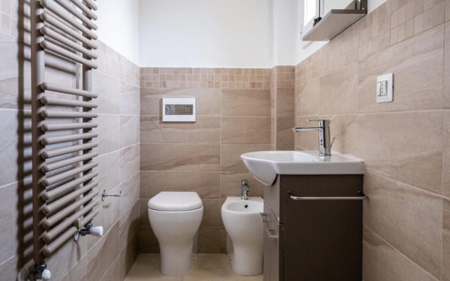 Palazzina Carracci - Appartamento Inoki Ali