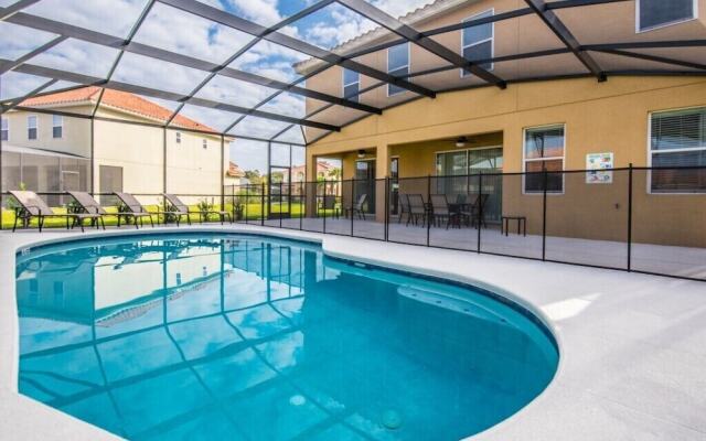 6 Bed 5 Ba Villa with Games & Pool