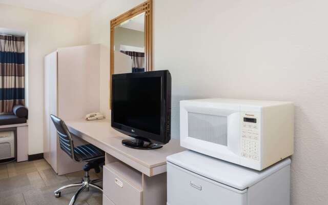 Microtel Inn & Suites by Wyndham Sainte Genevieve