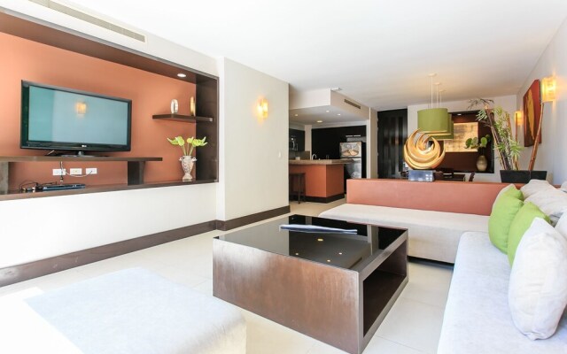 Aldea Thai 1126 2 Bedrooms by RedAwning