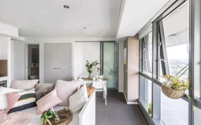 Airhome Brisbane CBD Apartments