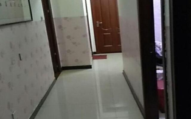 Xi'an Sunny Apartment