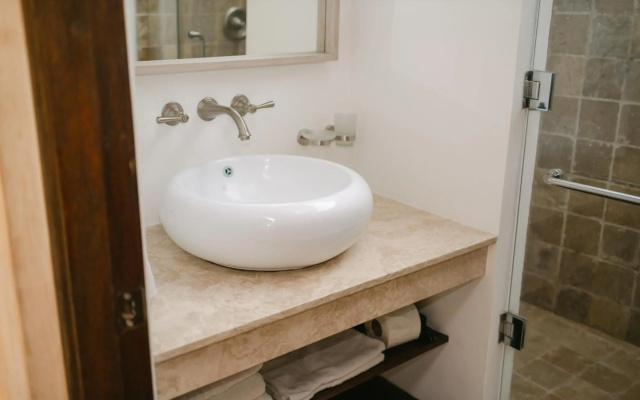 New and Luxurious Apartment
