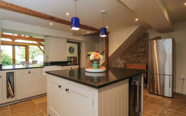 Kings Cottage - South