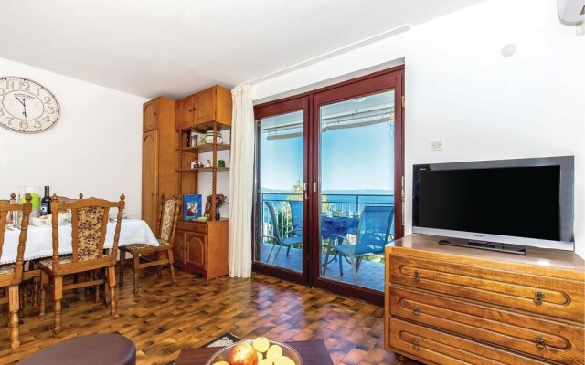 Awesome Home in Klenovica With Wifi and 2 Bedrooms