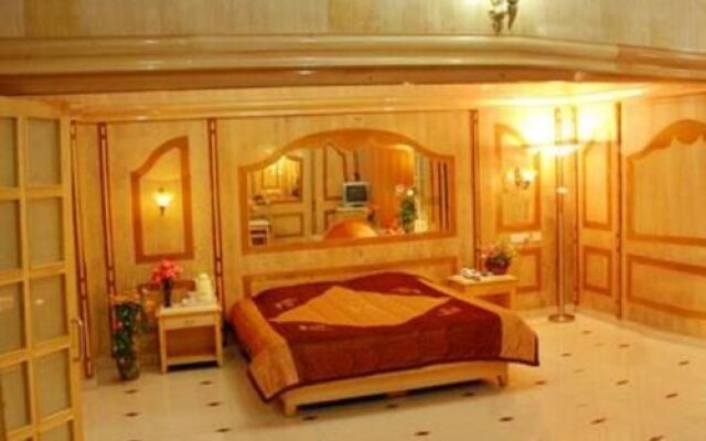 Hotel Singaar International