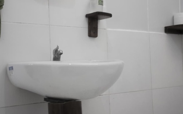 Serenity Guesthouse 2 - Hostel