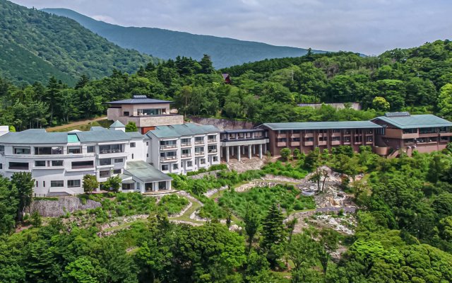 Izu Hotel Resort Spa