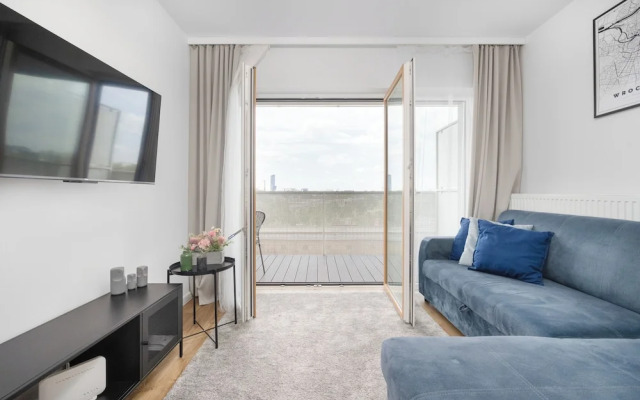 Wrocław Apartment for 4 by Renters