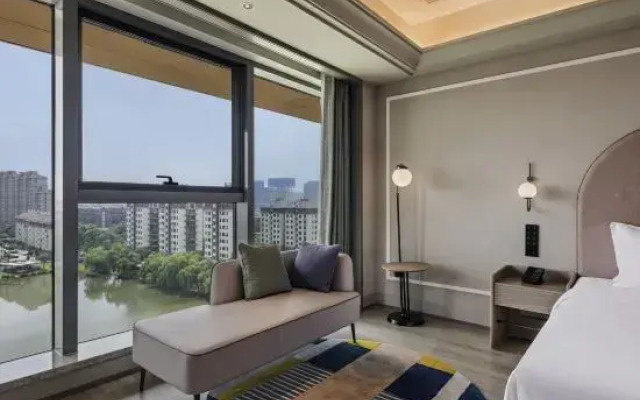 Mercure Suzhou High-speed Railway New Town