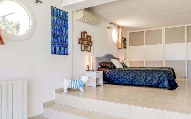 Holiday Home Villa Les Toscanes