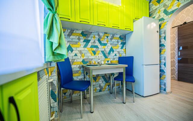 Five Stars Exquisite Kvartira in the Center