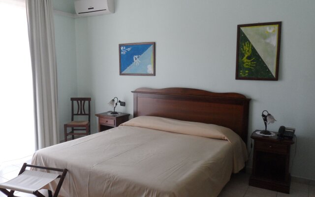 Fiumefreddo Hotel