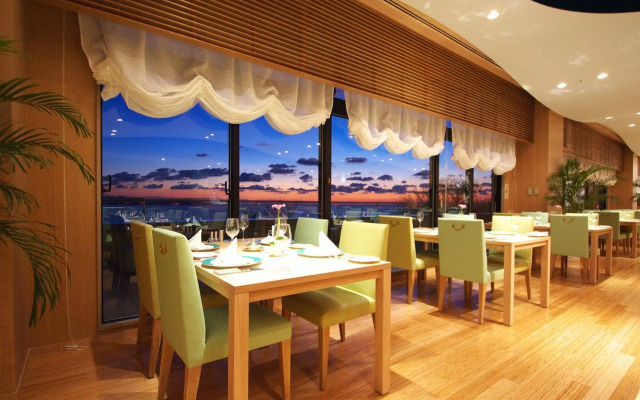 Minamiboso Tomiura Royal