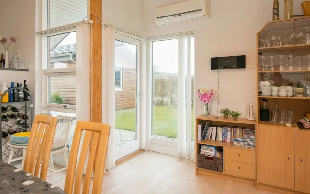 Vintage Holiday Home in Jutland Near Sea - фото 4