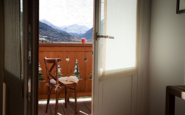 Les Fleurs Bleues chalets