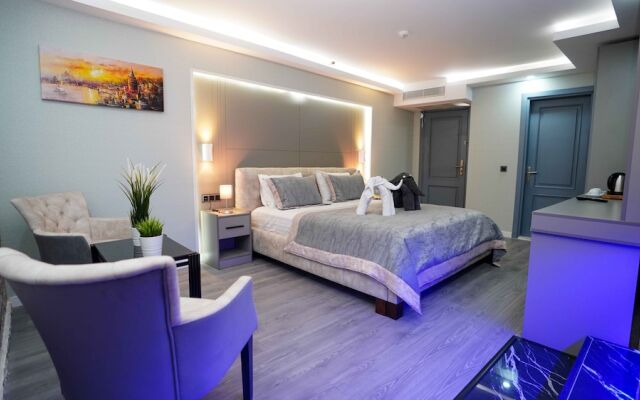 Aura Marina Hotel