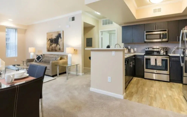 Global Luxury Suites At San Fernando
